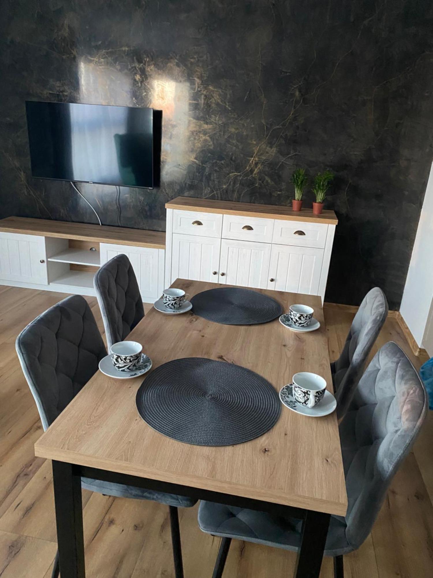 Apartament Ujescisko Lejlighed *